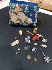 lot 1495 image: Ciner and St Gerard Maiella Crapro Nobis Pendant with Various Unmatched Jewelry Pieces with Trinket Box