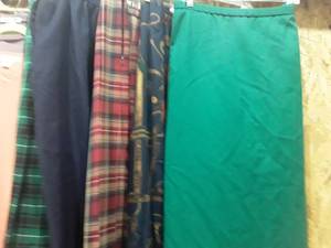 lot 1607 image: Womens Skirts. Sizes 20W, 22W, 24W