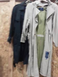 lot 1617 image: 2 Womens LONDON FOG Coats. Black one is 14 and the Beige is 18W