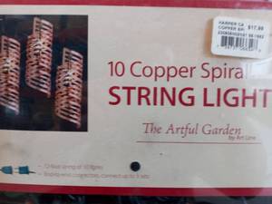 lot 2000 image: Bee and Flower Lamp String Lights Lot of 2 Boxes