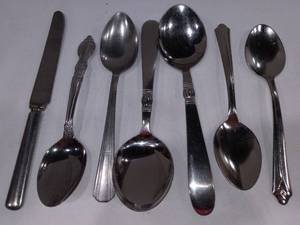 lot 1051 image: Assorted Stainless Flatware