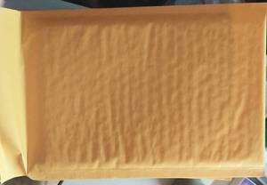 lot 2375 image: 50 #0 Padded Envelopes 6.5 in x 8.5 in