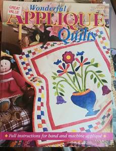 lot 2382 image: Wonderful Applique Quilts