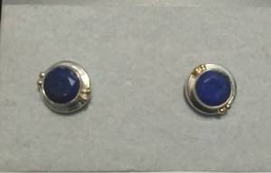 lot 2613 image: Sterling Silver Dyed Sapphire Stud Earrings