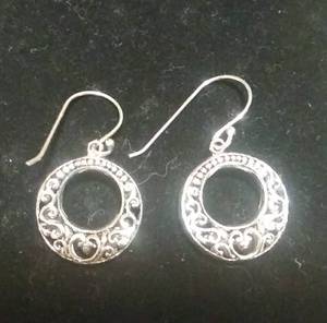lot 2616 image: Sterling Silver Dangling Earrings