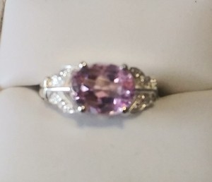 lot 2649 image: Sterling Silver Gemstone Ring Size 7