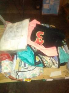 lot 587 image: blankets