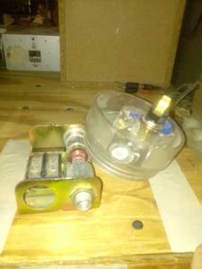 lot 595 image: misc items