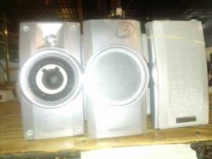 lot 608 image: Kenwood speakers