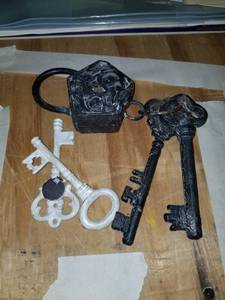 lot 645 image: Decorative locks