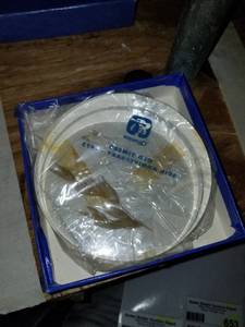 lot 653 image: Quaker paper weight