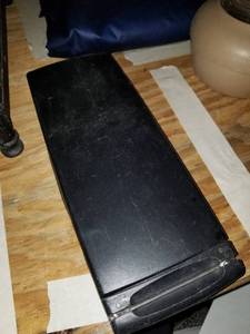 lot 655 image: knife set