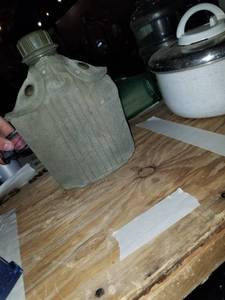 lot 657 image: Canteen