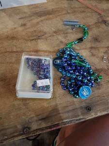 lot 870 image: Necklaces