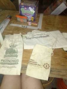 lot 924 image: Old bags