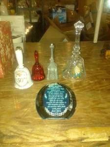 lot 931 image: Bells and Jesus decor