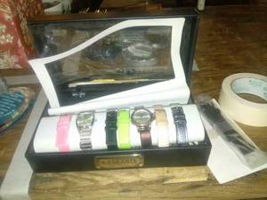 lot 934 image: Watches