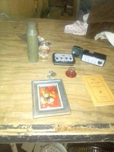 lot 938 image: Random assortment of items