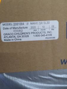 lot 65628 image: GRACO MODES 3 LITE DLX BLACK AND FUSCIA