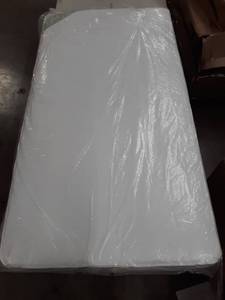 lot 65729 image: Kolcraft Pure Sleep Therapeutics 150 CribToddler Mattress.