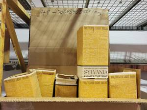 lot 29028 image: Sylvania Pre Tested Light Bulbs