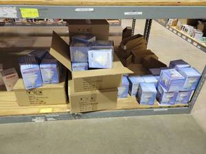 lot 29043 image: Assorted Reflector Bulbs