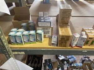 lot 29061 image: assorted LED bulbs