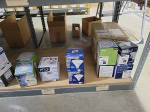 lot 29112 image: LED Flood Lights