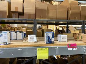 lot 29114 image: assorted led indooroutdoor bulbs
