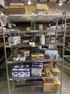 lot 29123 image: contents of rack