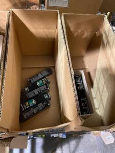 lot 29184 image: Assorted Fluorescent Bulbs
