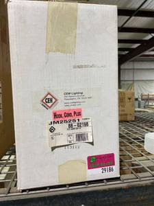 lot 29186 image: New In Box Hook, Cord and Plug Highbay