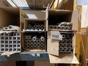 lot 29247 image: Fluorescent Bulbs and Ballast Kits