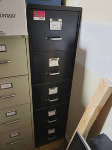 lot 29255 image: 5 Drawer Black File Cabinet