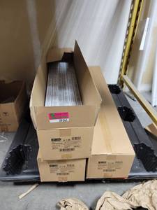 lot 29261 image: EIKO Fluorescent Bulbs