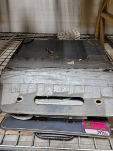 lot 29265 image: Kodak EKTA Graphics Slide Projector Modle AF-2