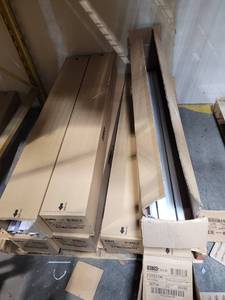 lot 29266 image: Fluorescent Bulbs 7 Boxes