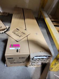 lot 29267 image: Eiko F32T8830K Tube Lamps