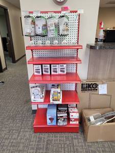 lot 31517 image: Red Display Shelf