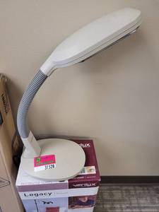 lot 31528 image: Legacy Floor Lamp