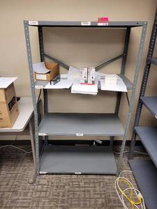 lot 31536 image: Metal Display Shelf No Contents