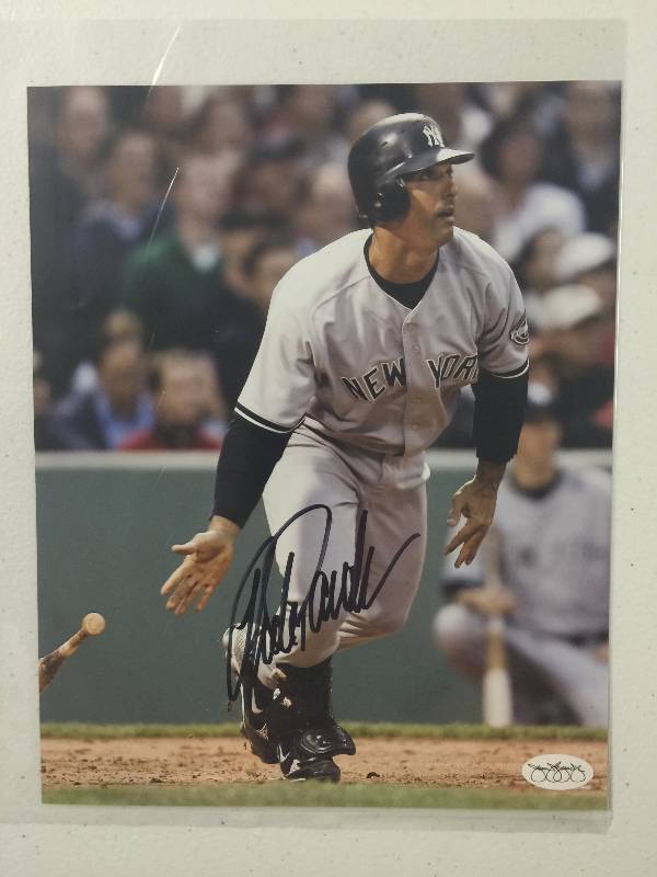lot 1027 image: Signed 8x10 Photo Jorge Posada New York Yankees Catcher (JSA James Spence Authentication)