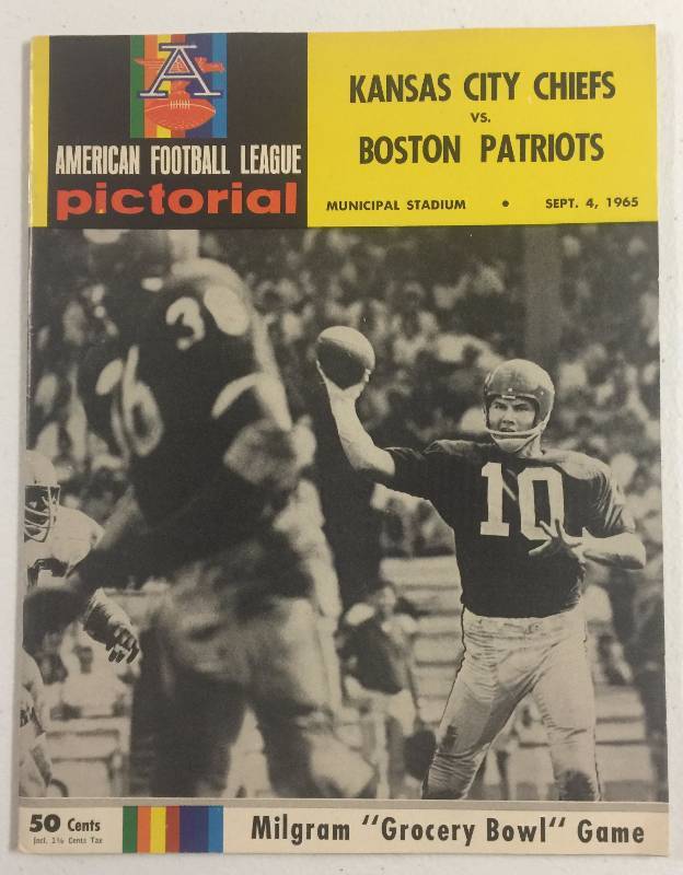 lot 1125 image: Kansas City Chiefs vs Boston Patriots Game Day Program Sept 4th, 1965 American Football League
