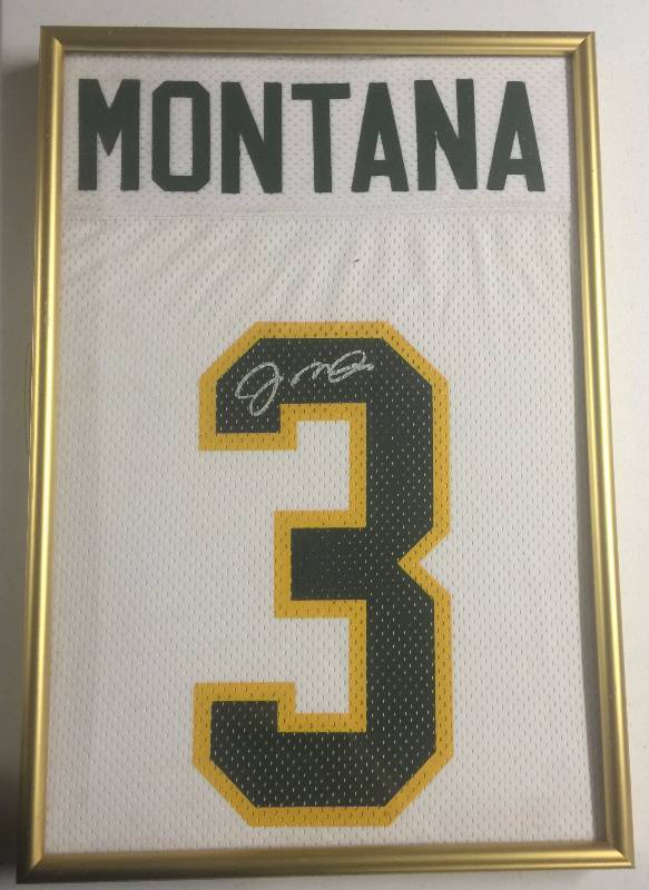 lot 1134 image: Signed Joe Montana Notre Dame Fighting Irish Jersey #3 wGold Frame