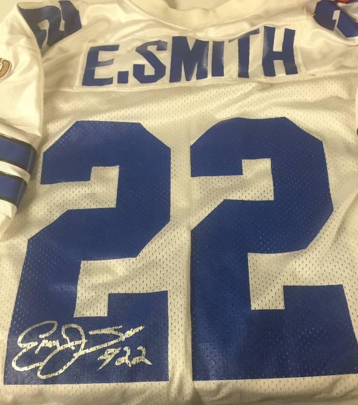lot 1154 image: Emmitt Smith Dallas Cowboys #22 Wilson Size 50 Jersey