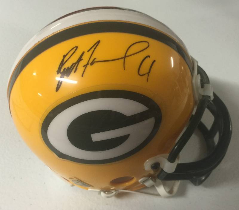 lot 1162 image: Signed Brett Favre Green Bay Packers Mini Helmet
