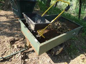 lot 38053 image: Pull behind garden trailer