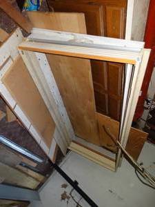 lot 38070 image: Door frame & pieces of lumber