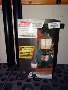 lot 38092 image: Coleman lantern- New in box