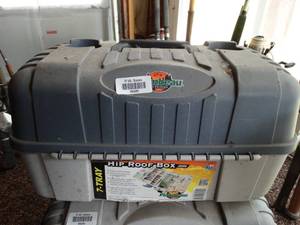 lot 38285 image: Flambeau 7-Tray Hip Roof Box with Assorted TackleLures
